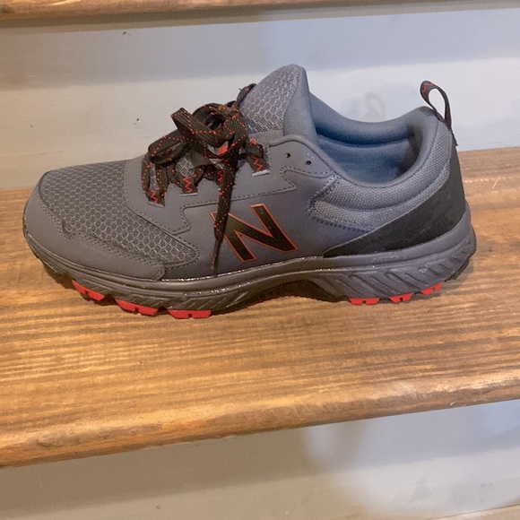 New Balance 510 v5 - Men’s Size 12 - Picture 2 of 8